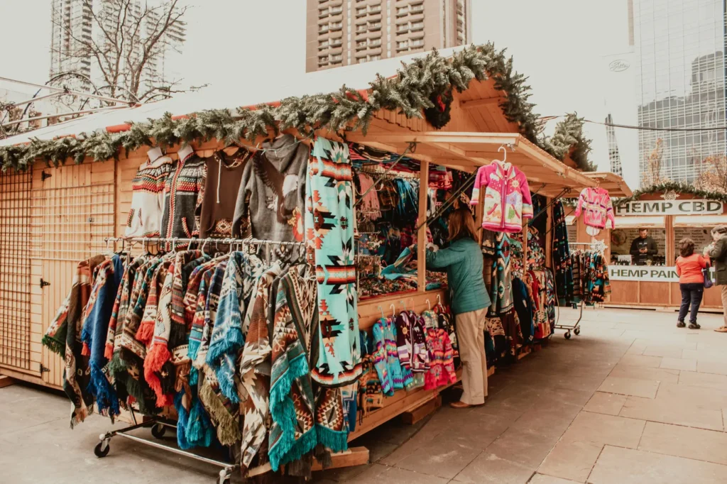 Where to Buy Authentic Mexican Ponchos in the UK (Buyer’s Tips) | PonchoVibe UK