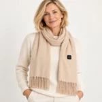 WarmWrap heated scarf in beige — front